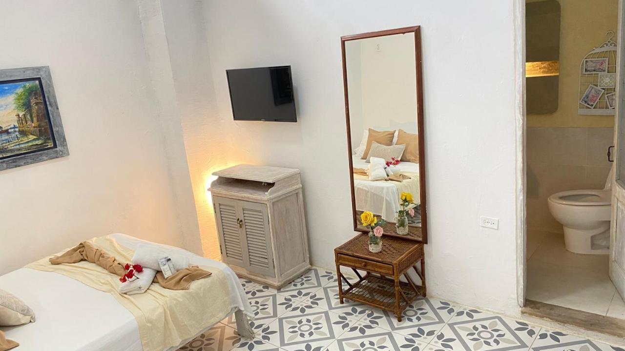 Aparthotel Casa Ego Cartagena Esterno foto